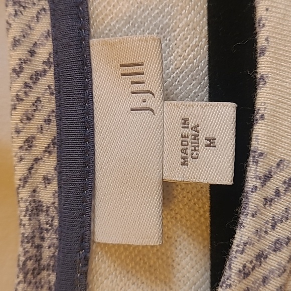 J jill top, size med, cream & navy. - Picture 5 of 7